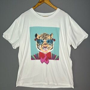 White Graphic Short Sleeve Tee